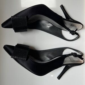 Stuart Weitzman Satin Slingback Pumps Heels Sparkle Bow EUC sz 7.5 M